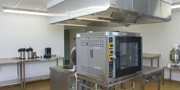 Desengrase Campanas Extractoras de Cocinas Traiguera · Cocina de la Industria Alimentaria