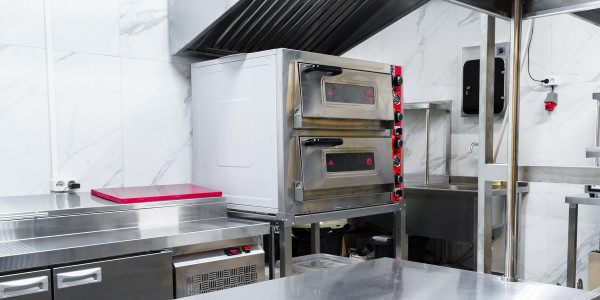 Limpiezas de Conductos de Extracción y Ventilación Benlloch · Cocina de Clínicas